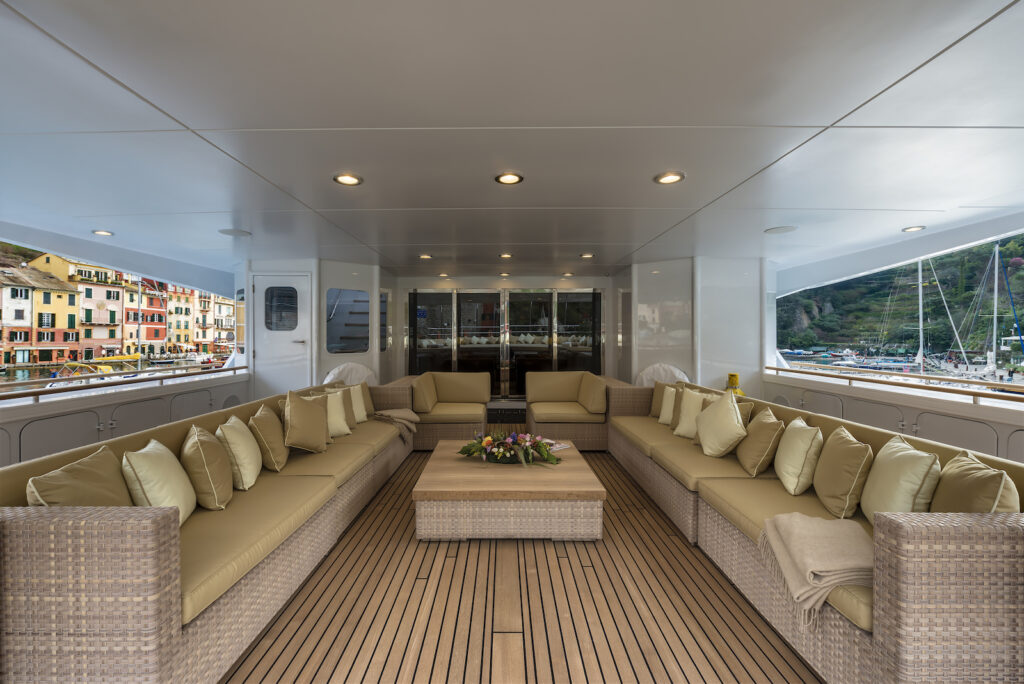 M/Y The Wellesley Yacht for Charter