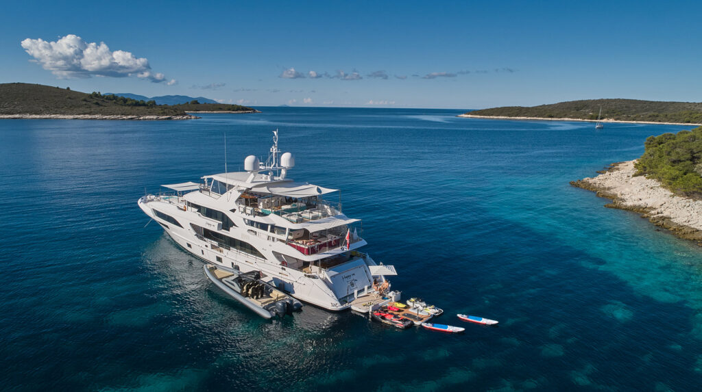 M/Y Happy Me Yacht for Charter