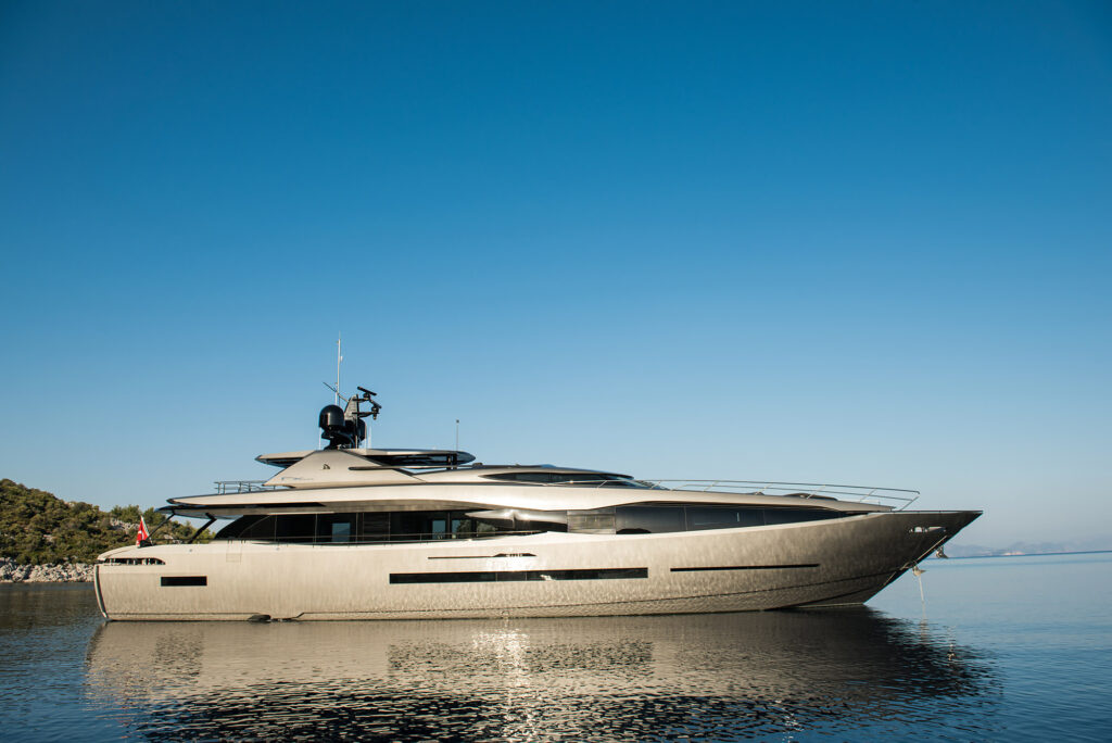 FX Yacht for Charter
