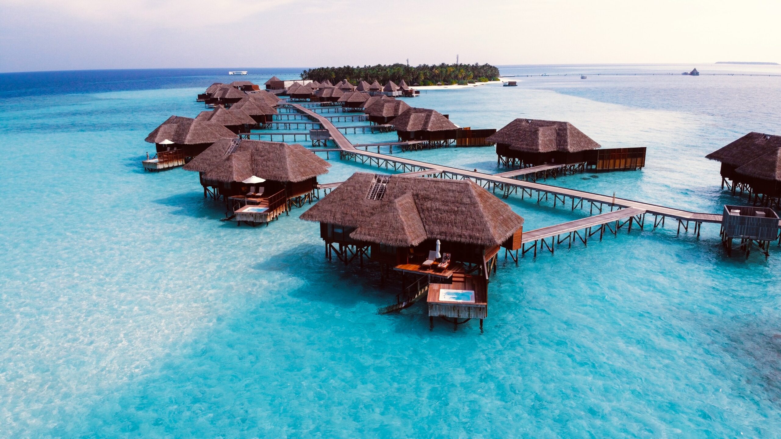 maldives yacht rental