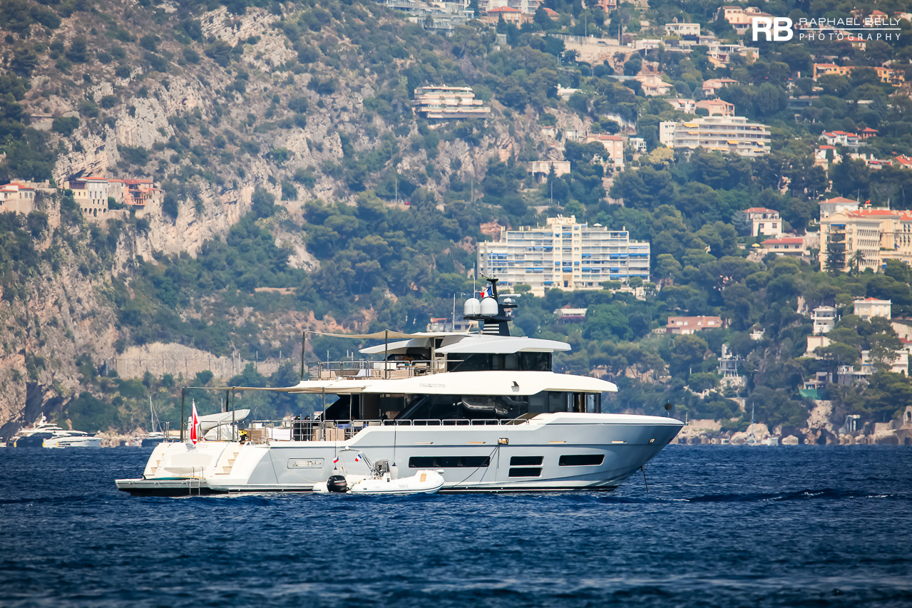 Oceanic Yachts for Sale